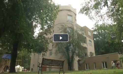 tl_files/B+B-2013/img/news/Übergabe am Brauhausberg in Potsdam.jpg tl_files/B+B-2013/img/news/Übergabe am Brauhausberg in Potsdam.jpg